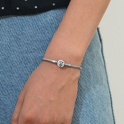 Dancing Bee Basic Bracelet