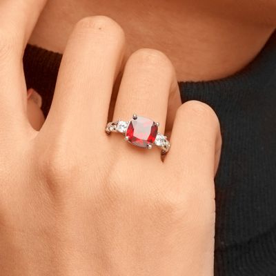 Curly Grass Square-cut Birthstone Ring