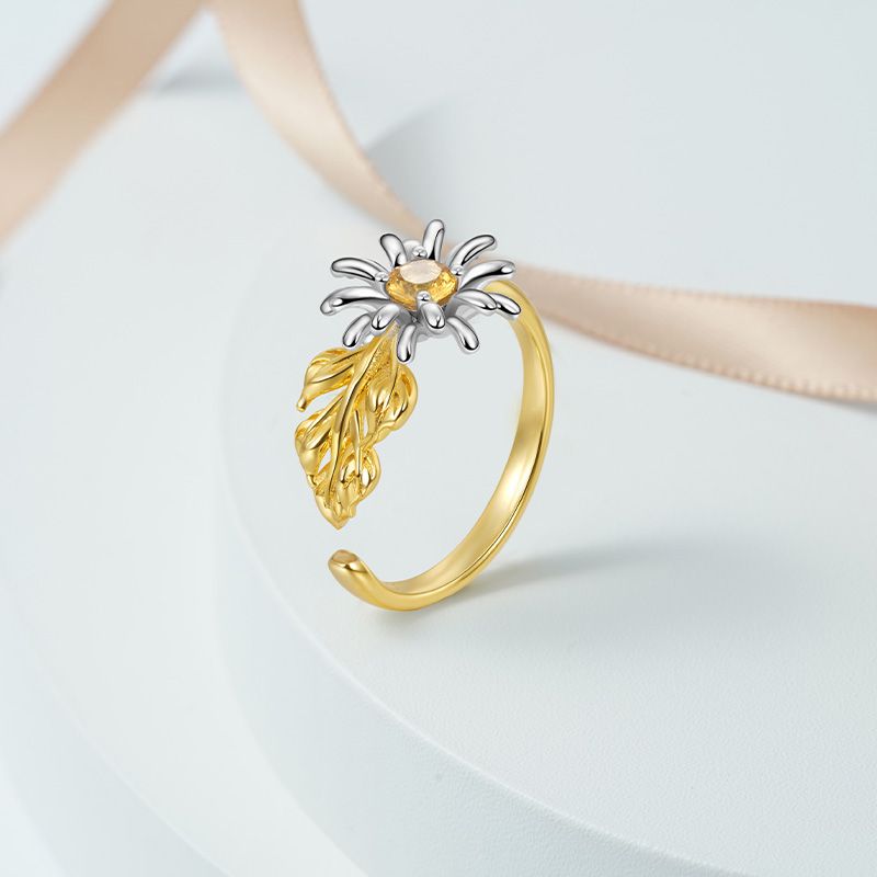 Adjustable Daisy Flower Ring
