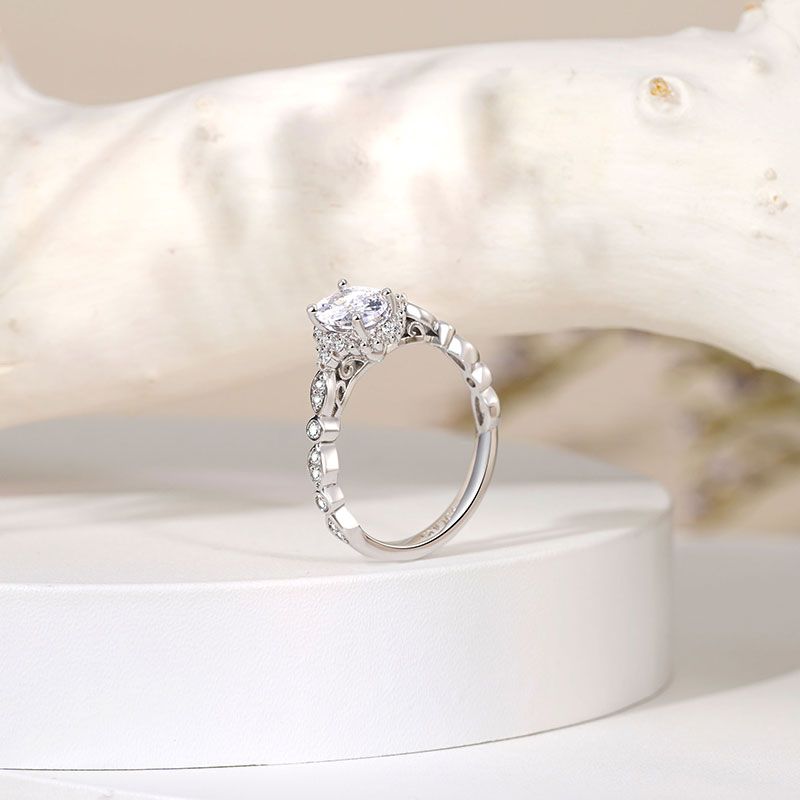 Vintage Oval Ring