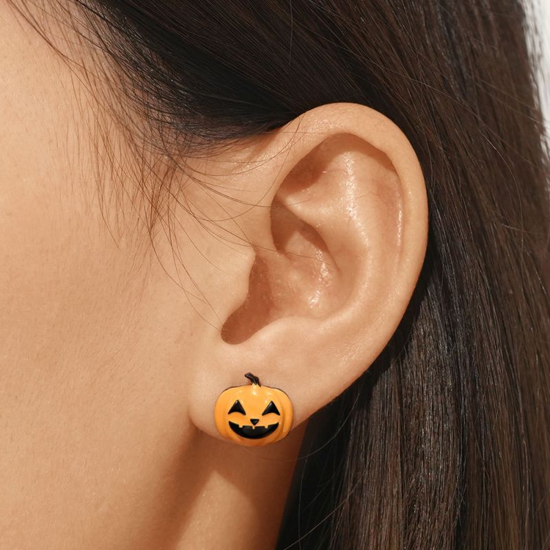 Pumpkin Stud Earrings