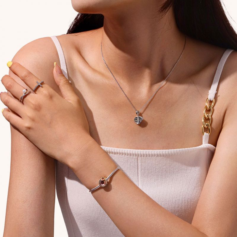 Sunflower Round-cut Charm