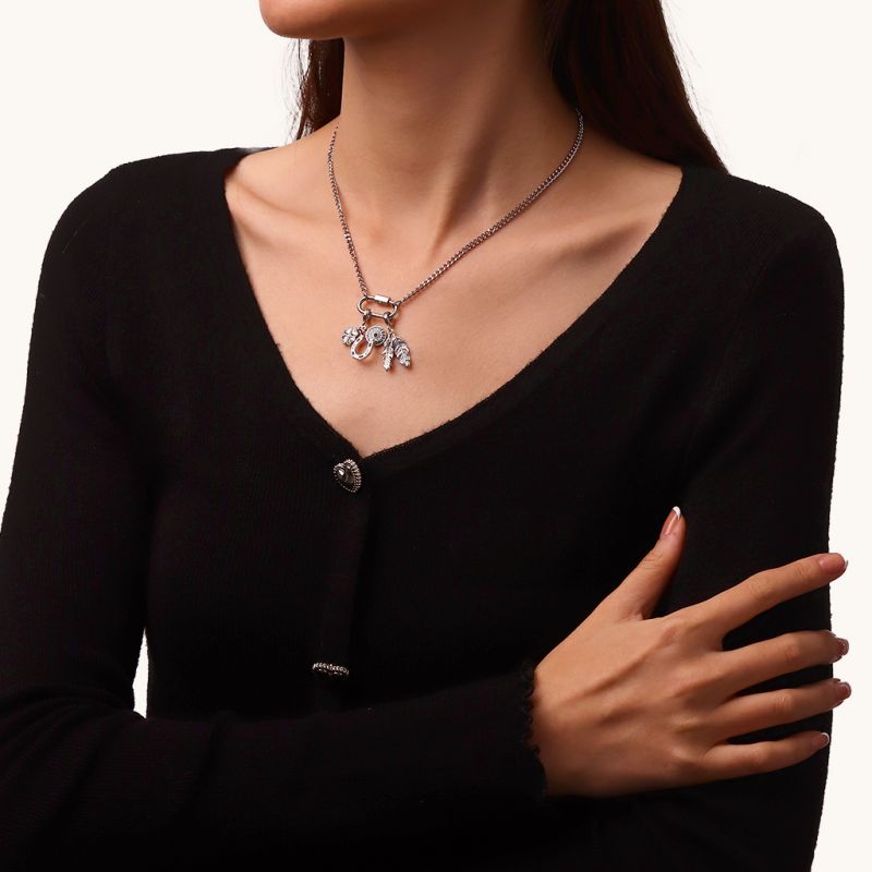 Oval Hoop Lock Chain Necklace