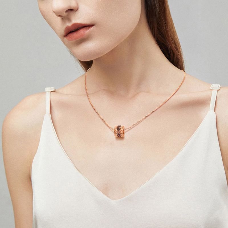 Brown Gems Paved Drum Necklace