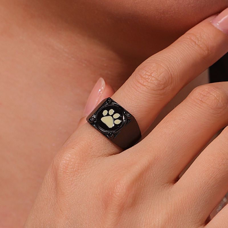 Cat Noir Glow-in-the-Dark Ring