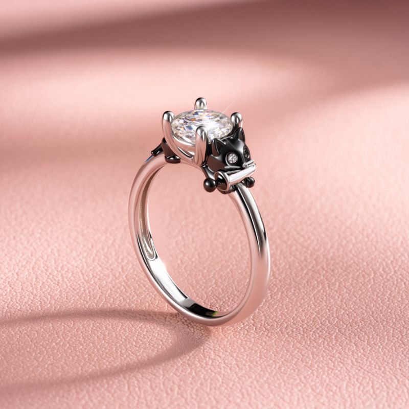 Black Cat Ring